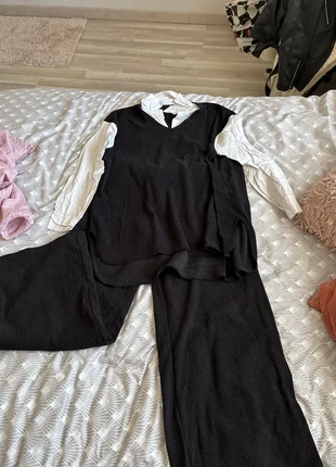 Ensemble velours, marke: Boutique Parisienne, zustand: Sehr gut, größe: Einheitsgröße, 5,00 €, 5,95 € inklusive Vinted-Käuferschutz