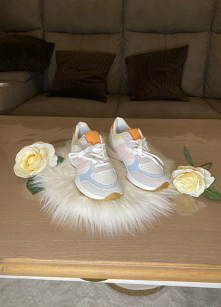 Paire de basket, zustand: Neu, mit Etikett, größe: 39, 12,99 €, 14,34 € inklusive Vinted-Käuferschutz