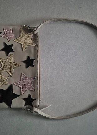 Handtasje met sterren, merk: MODEL, staat: Nieuw met prijskaartje, € 3,00, € 3,85 inclusief Kopersbescherming