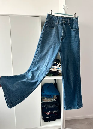 Jean jambes larges, marque: Vintage Dressing, état: Très bon état, taille: XS / 34 / 6, 10,00 €, 11,20 € Protection acheteurs incluse