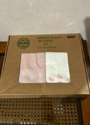 Lot de serviettes de toilette , marque: Sincere, état: Neuf avec étiquette, 10,00 €, 11,20 € Protection acheteurs incluse