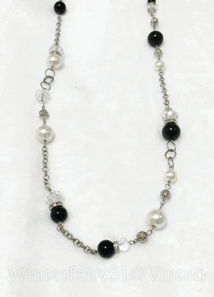 Collana lunga argento asimmetrica perle nere bianche trasparenti tipo zirconi, marke: Vintage Chic, zustand: Sehr gut, 15,00 €, 16,45 € inklusive Vinted-Käuferschutz