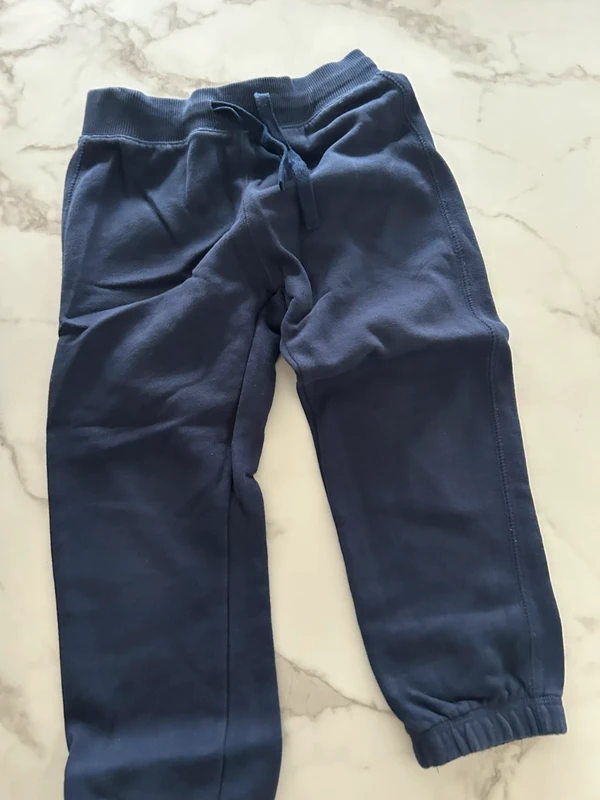 Ensemble united Colors of benetton taille 7/8 ans - photo numéro 3