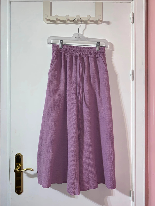 Pantalón ancho suelto lila 2