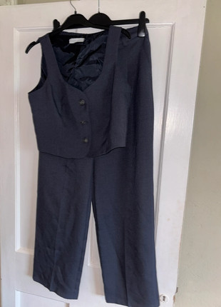 Waistcoat suit / co ord Primark size S, marque: Primark, état: Très bon état, taille: S / 36 / 8, 15,00 €, 16,45 € Protection acheteurs incluse