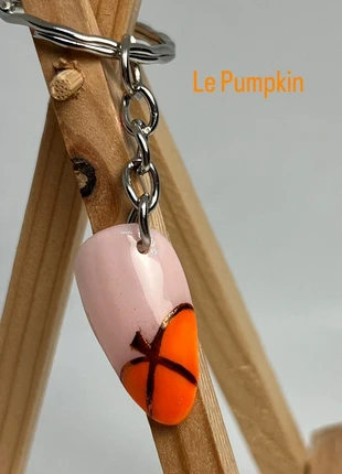 Porte clé Halloween 🎃, merk: Fait Main, staat: Nieuw met prijskaartje, € 6,00, € 7,00 inclusief Kopersbescherming