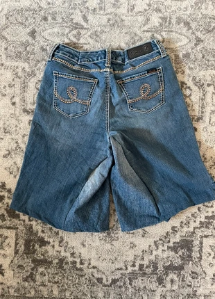 Jort short baggy large handmade style JNCO y2k brodé peinture hiphop, merk: JNCO, staat: Heel goed, maat: M, € 35,00, € 37,45 inclusief Kopersbescherming Pro