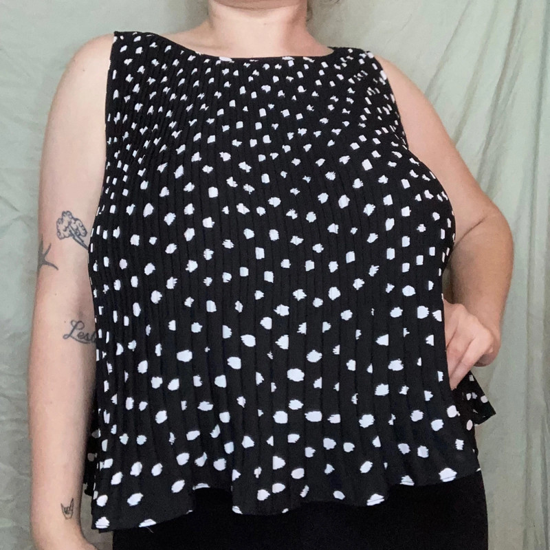 Banana Republic Polka Dot Sleeveless Blouse 1