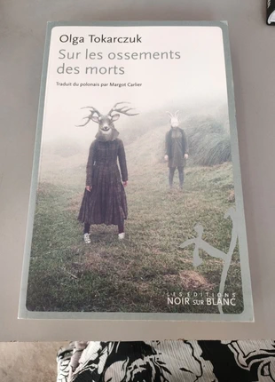 Olga tokarczuk sur les ossements des morts, état: Bon état, 21,00 €, 22,75 € Protection acheteurs incluse