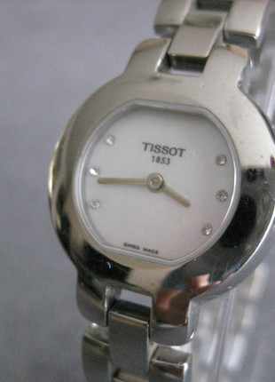 Tissot G330K Nacre et Diamants Vinted