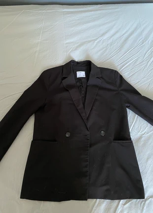 blazer noir , marke: Bershka, zustand: Gut, größe: XS / 34 / 6, 7,00 €, 8,05 € inklusive Vinted-Käuferschutz