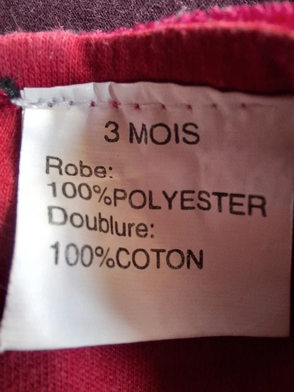 Ensemble Petite robe rouge en velours et t shirt manche longue - photo numéro 6