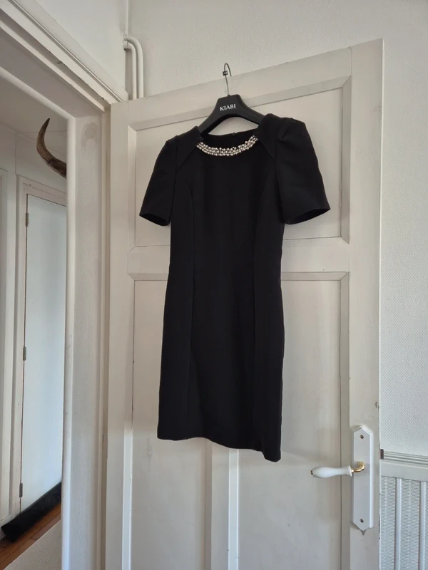Robe droit à perle Cloud