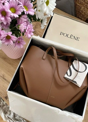 Sac Polène Cyme couleur camel, en excellent état, avec sa petite pochette assortie., merk: Camel, staat: Heel goed, € 230,00, € 242,20 inclusief Kopersbescherming