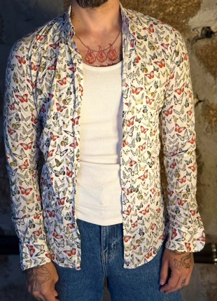 Butterfly mariposa stamped shirt camisa elegante divertida fun colorfull, marque: Zara, état: Très bon état, taille: S, 10,00 €, 11,20 € Protection acheteurs incluse