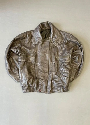 Vintage Brown Leather Jacket Soft Touch Bold Presence 📴, marque: Vintage Dressing, état: Très bon état, taille: M, 60,00 €, 63,70 € Protection acheteurs incluse