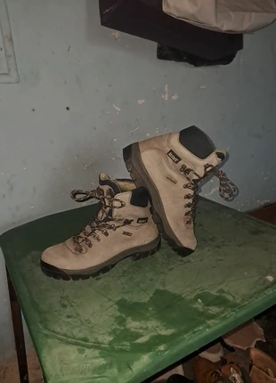 Botas de montaña T44, marque: Bestard, état: Très bon état, taille: 44, 35,00 €, 37,45 € Protection acheteurs incluse