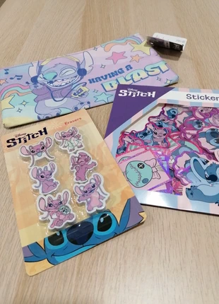 Conjunto borrachas+autocolantes +Estojo Stitch, merk: Stitch, staat: Nieuw met prijskaartje, maat: Universeel, € 5,20, € 6,16 inclusief Kopersbescherming