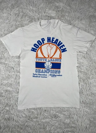 T-shirt blanc et bleu Américain | Basketball | Taille : S, brand: Fruit of the Loom, condition: Very good, size: S, €8.90, €10.05 includes Buyer Protection