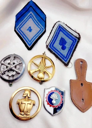 lot set custom upcycling militaire officier craft army patch eccentric weird unconventional quirky, marque: Vintage Chic, état: Très bon état, 24,00 €, 25,90 € Protection acheteurs incluse