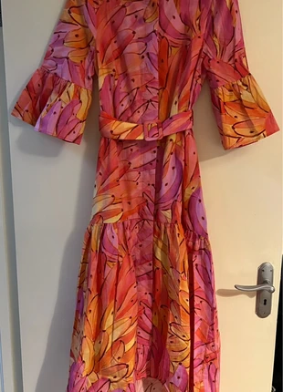 Farm Rio Pink Ombre Bananas Midi Dress, brand: Farm Rio, condition: New with tags, size: S / 36 / 8, €100.00, €105.70 includes Buyer Protection