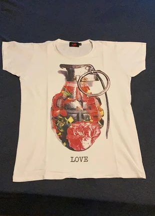 T-shirt LSD Ibiza, brand: LSD IBIZA, condition: Good, size: S, €1.00, €1.75 includes Buyer Protection