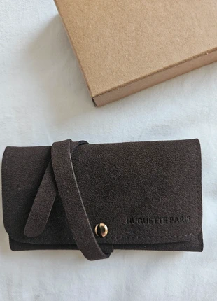 Petite pochette de voyage, marque: Huguette Paris, état: Neuf avec étiquette, 20,00 €, 21,70 € Protection acheteurs incluse