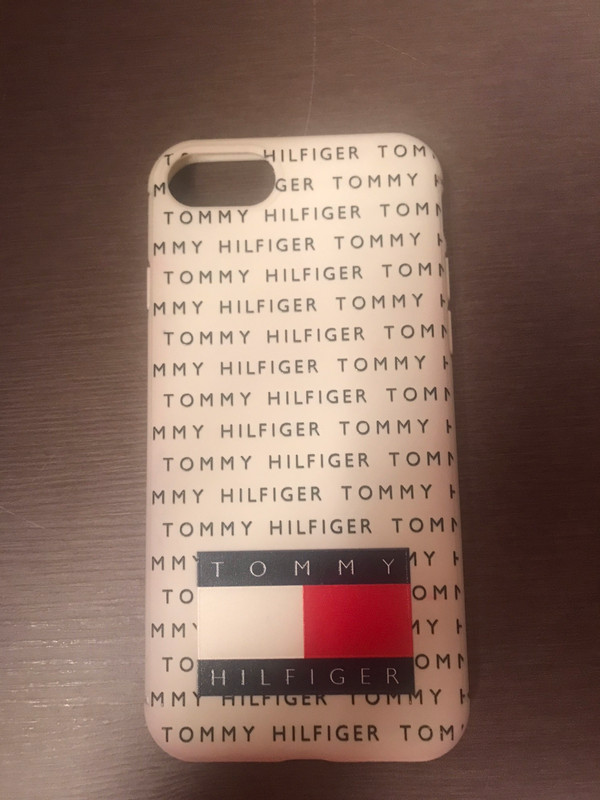 Funda Tommy Hilfiger iPhone - Vinted