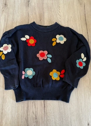 Pull Monoprix fleurs, marke: Monoprix, zustand: Sehr gut, größe: 5 Jahre / 110, 8,00 €, 9,10 € inklusive Vinted-Käuferschutz