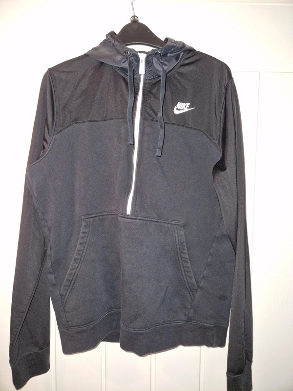 Black nike discount hoodie mens medium