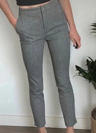 Joli Tailleur Pantalon Vintage 🩶, marca: Vintage, estado: Muito bom, tamanho: XS / 34 / 6, €17.00, €18.55 inclui Proteção do Comprador Pro