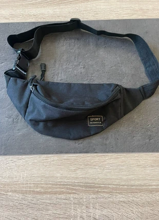 banane noire en très bon état, merk: Sport, staat: Heel goed, € 5,00, € 5,95 inclusief Kopersbescherming