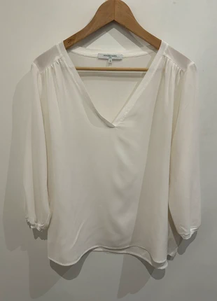 Magnifique blouse Gérard Darel t.40, merk: Gerard Darel, staat: Heel goed, maat: L / 40 / 12, € 28,00, € 30,10 inclusief Kopersbescherming