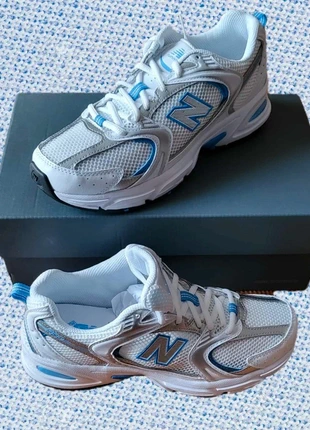 New Balance 530 - blanches avec bleu clair, brand: New Balance, condizioni: Nuovo con cartellino, taglia: 42, €80.00, €84.70 include la Protezione acquisti