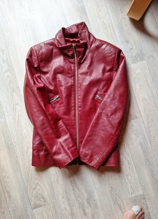 Veste en cuir rouge 12 ans ouvert edge, brand: Outer Edge, condizioni: Buone, taglia: 12 anni / 152 cm, €4.00, €4.90 include la Protezione acquisti