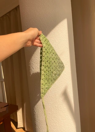 Bandana en crochet - dégradé de vert, marca: Local, estado: Nuevo sin etiquetas, 10,00 €, 11,20 € Protección al comprador incluida