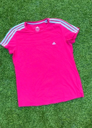 T-shirt Adidas femme - Taille L rose fuchsia – Coton/élasthanne, brand: adidas, condizioni: Ottime, taglia: L / IT 44 / EU 40, €9.00, €10.15 include la Protezione acquisti