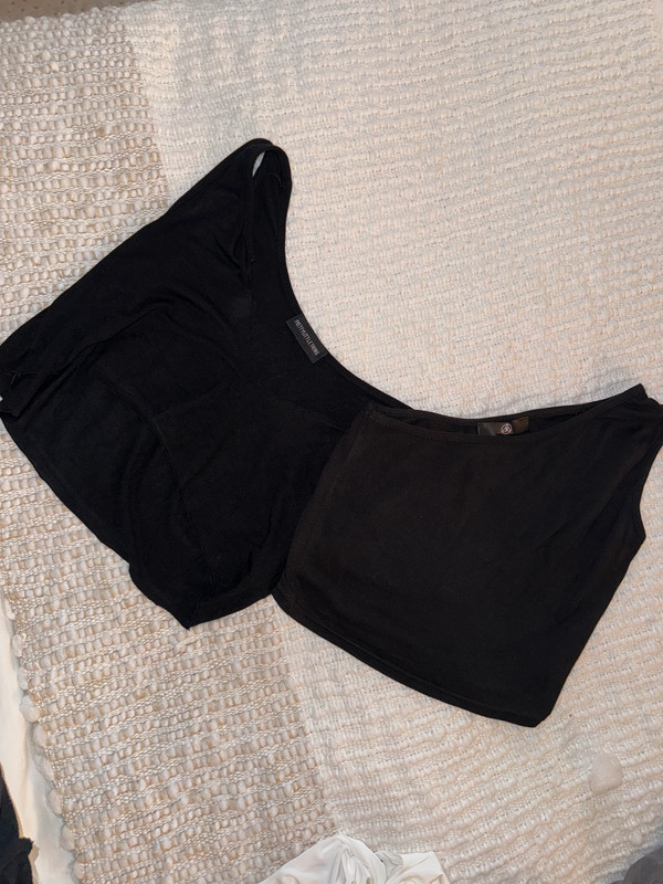 Two black crop tops/ pretty little thing & missguided.