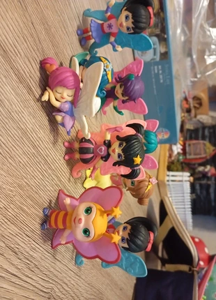 Lot figurines filles papillons magiki., zustand: Sehr gut, größe: 12-18 Monate / 80, 7,00 €, 8,05 € inklusive Vinted-Käuferschutz