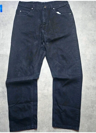 Jean wrangler premium quality coupe droite noir taille w36l32 homme, merk: Wrangler, staat: Heel goed, maat: W36 | FR 46, € 19,90, € 21,60 inclusief Kopersbescherming