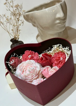 Pink blush Large box, brand: Soya, condition: New with tags, £8.00, £9.10 includes Buyer Protection