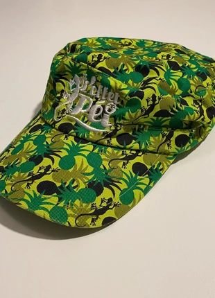 Casquette l’Effet Péi, marque: L'effet péi, état: Très bon état, taille: 5-8 ans, 54 cm , 3,00 €, 3,85 € Protection acheteurs incluse