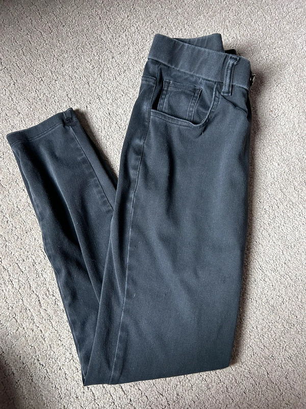 Black / dark grey Halara jeggings 1