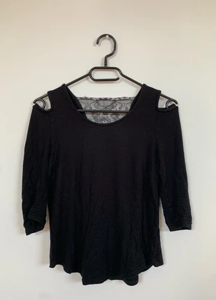 Haut épaules nues en dentelle, marke: Jennyfer, zustand: Sehr gut, größe: S / 36 / 8, 5,00 €, 5,95 € inklusive Vinted-Käuferschutz