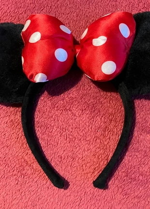 Serre-tête oreilles noires avec nœud rouge à pois blancs (Style Minnie), marca: Disney, estado: Muy bueno, tamaño: Talla única, 10,00 €, 11,20 € Protección al comprador incluida