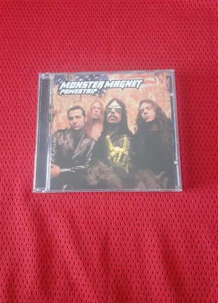 Powertrip, staat: Heel goed, € 5,00, € 5,95 inclusief Kopersbescherming