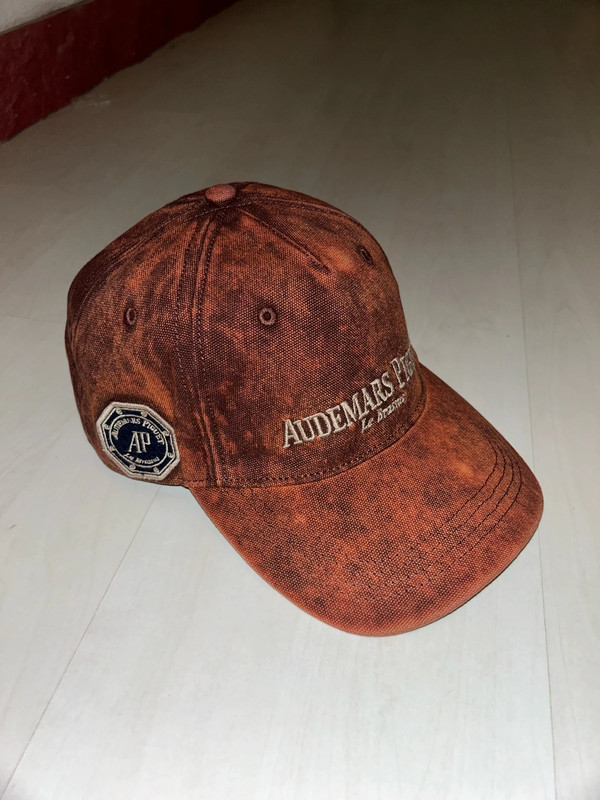 Casquette Audemars Piguet x Travis Scott Vinted