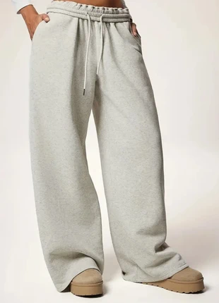 Jogging oversize - gris, marca: Aesthetic, estado: Muito bom, tamanho: S / 36 / 8, €30.00, €32.20 inclui Proteção do Comprador