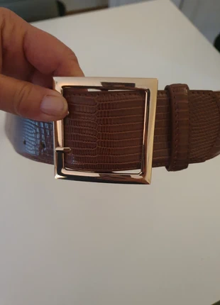 Ceinturon Marron Neuf 120 cm, marque: Shein, état: Neuf sans étiquette, taille: 115 cm, 3,00 €, 3,85 € Protection acheteurs incluse