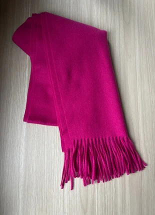 Écharpe d'hiver a franges rose fuchsia, merk: Shein, staat: Nieuw zonder prijskaartje, € 6,00, € 7,00 inclusief Kopersbescherming